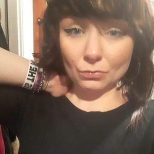 Meet your Posher, Alicia